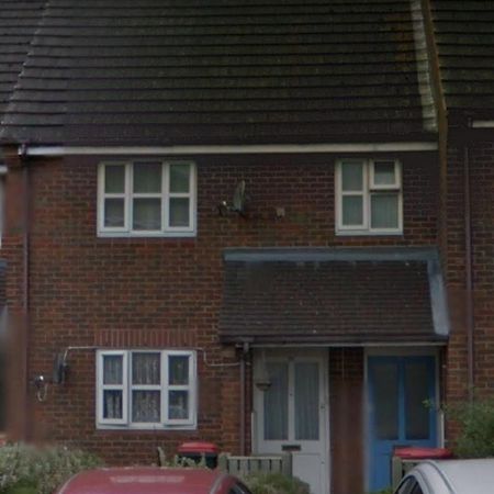 Marvellous Meridian Maisonette Ifield Exterior foto